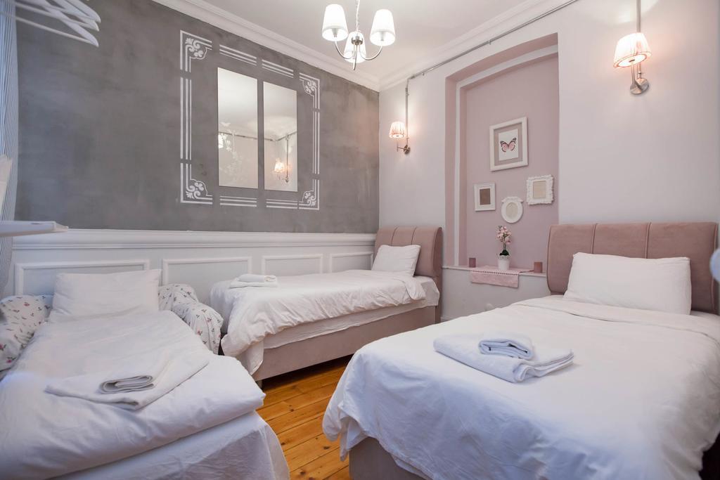 Апартаменти Galata Chic Delux Flats Стамбул Екстер'єр фото