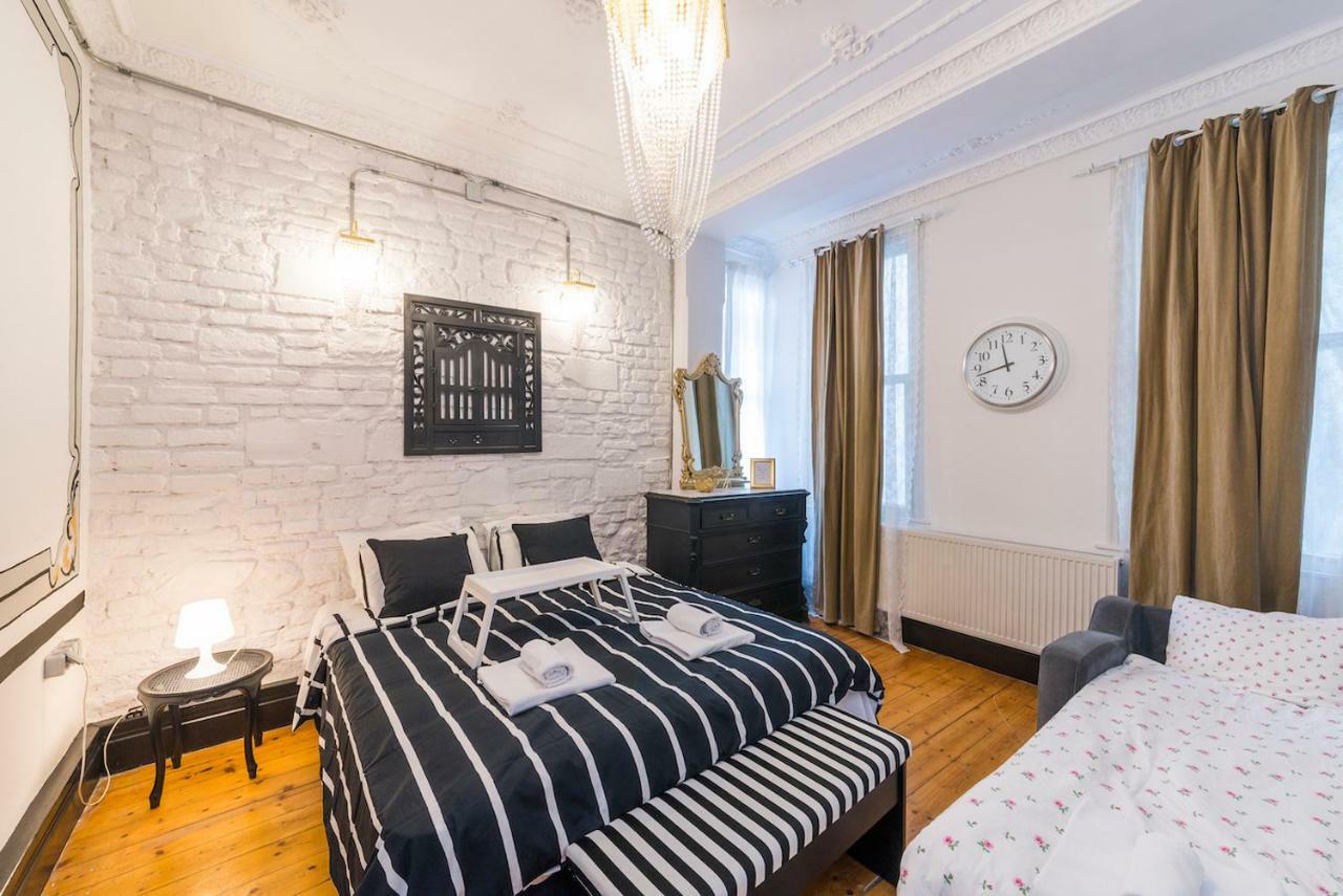 Апартаменти Galata Chic Delux Flats Стамбул Екстер'єр фото